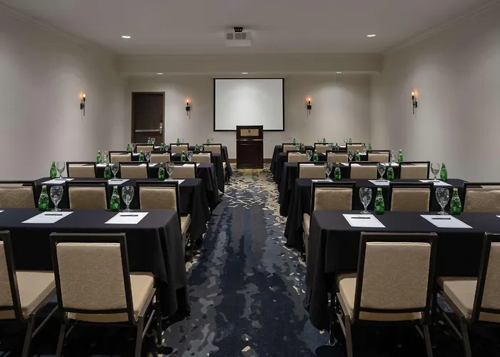 Embassy By Hilton Worth Downtown 4* Fort Worth